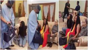 Davido's billionaire father presents bags of cash to in-laws during wedding introduction