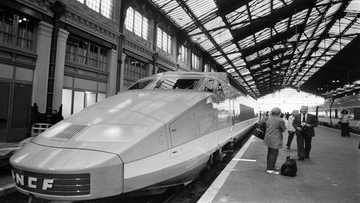Designer of France's high-speed train Jacques Cooper dies