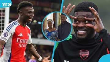 Bukayo Saka shares heartwarming moment with Thomas Partey’s mother (Photo)