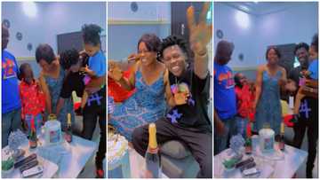 So simple: Strongman holds modest 47th birthday party for his pretty mother, fans amazed by her young look (Video)