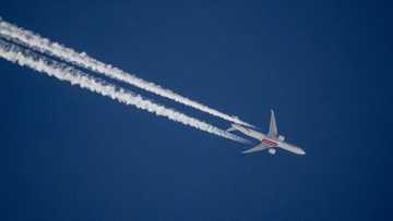 Airlines halt many Middle East flights after Israel hits Iran