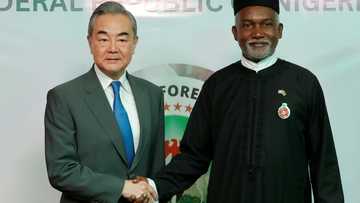 Chinese foreign minister pledges military aid for Africa