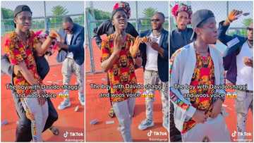 OBO must see this: Young man sprayed cash as he acts and speaks like Davido, Broda Shaggi and Woos in video