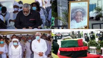 11 sad photos from the funeral of Rawlings' mother that will break your heart