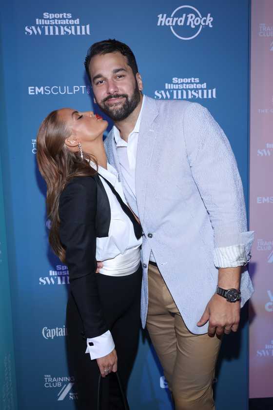 Former NFL Star Matt Kalil Sues Ex-Wife Over Private Comments She Made ...