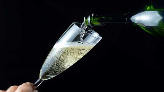 Champagne celebrates record sales in 2022