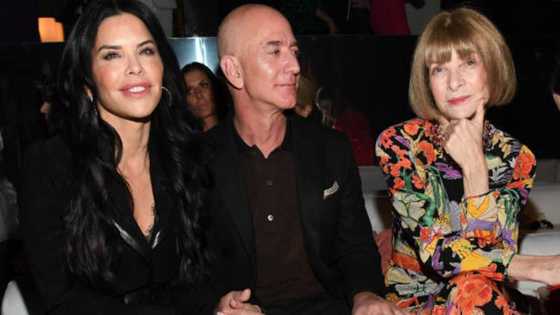 World's wealthiest man Jeff Bezos stepping down as Amazon CEO