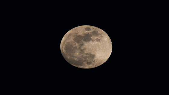 Navajo object to depositing human remains on Moon