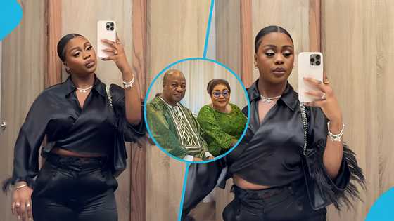 Farida Mahama wears heavy makeup, flaunts her all-black outfit in toilet mirror, video