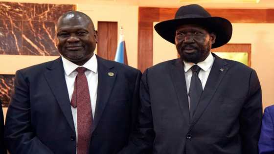 S.Sudan extends transitional govt by two years 