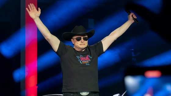 Musk to update vision for Tesla at investor day