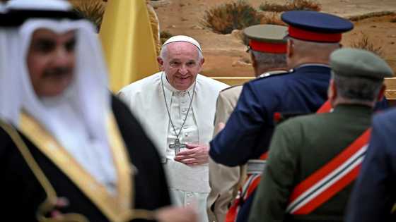Pope warns global divisions leading to 'precipice'