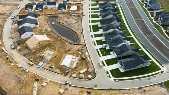 New US home sales fall in 2022 on higher mortgage rates