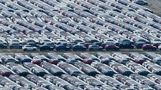 Autos lead Asian market losses after Trump's latest tariffs salvo