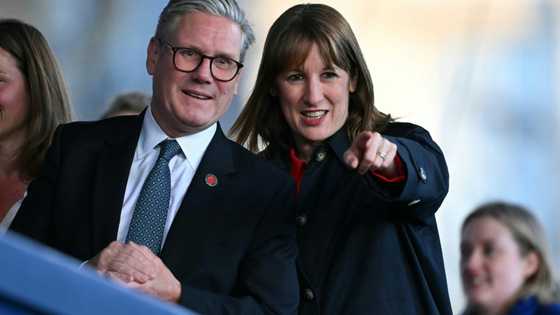 UK economy grows above forecasts, but tariffs threaten progress