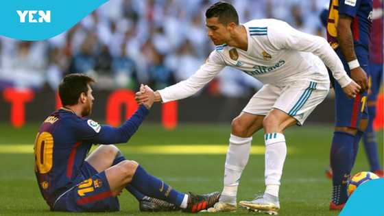 Ronaldo sends powerful message to Messi during difficult time