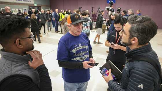 Boeing resumes production at Seattle plants after strike