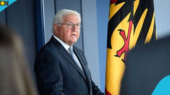 German government explains how foreigners can obtain settlement permit in just 21 months
