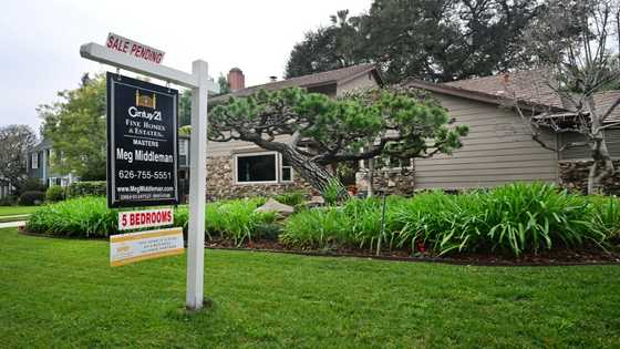 US existing home sales fall to lowest level since 1995