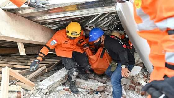 Indonesia boy, 6, rescued from quake rubble after two days