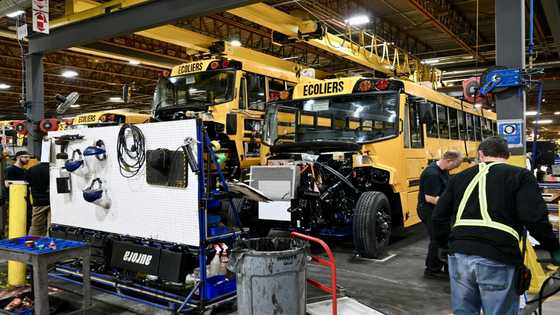 Canada revs up its EV batteries manufacturing