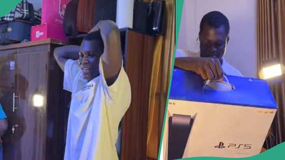 Young man receives PS5 and necklace from girlfriend on his birthday, reacts in video