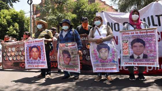 Families of missing Mexico students urge Israel to deport suspect