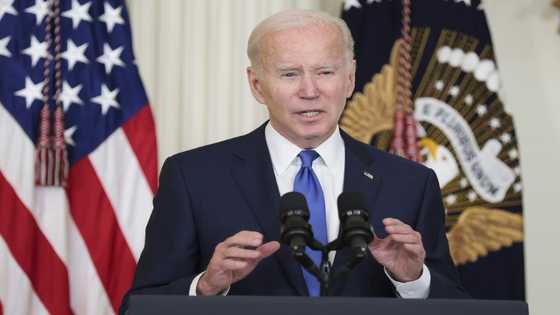 US govt sends drugmakers initial offers in price talks