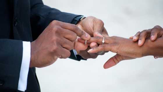 I lost my job & I'm willing to sell my taxi for the Ghc4k I need for my wedding - GH man says