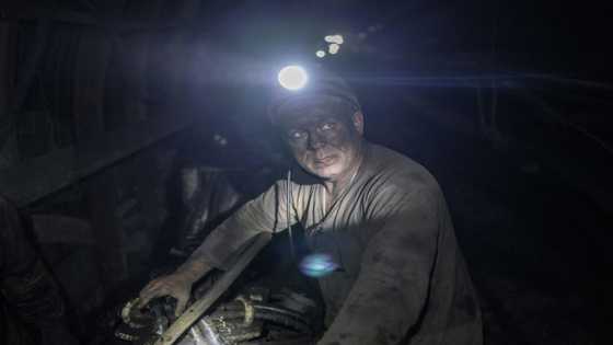 Miners toil for coal beneath the battle for east Ukraine