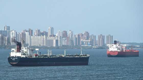 Trump gives Chevron a month to 'wind down' Venezuela operations