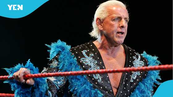 WWE legend shares concerning health update, asks fans for prayers