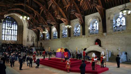 King to host world leaders as UK counts down to queen's funeral