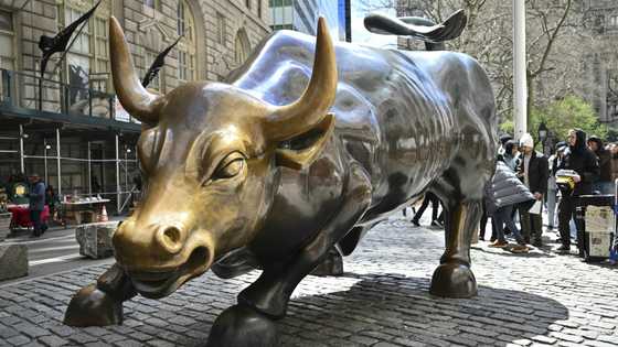 Asian stocks surge into weekend with US rate cut 'seemingly locked in'