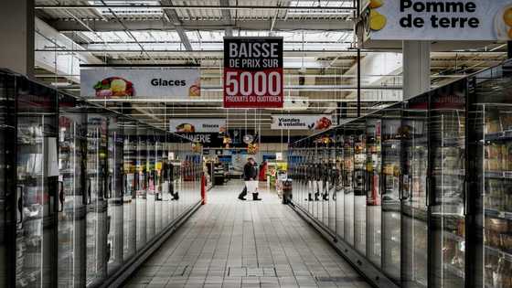 Eurozone inflation slows to 2.8% in January