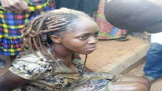 University girl runs mad after alighting from a Lexus car (Photo, Video)