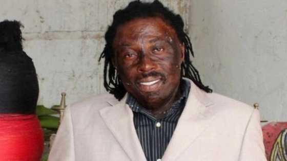 Kwaku Bonsam storms church to collect 'juju' from pastor during service in new video