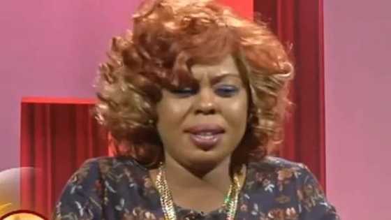 Video of Afia Schwar falling in her high-heeled shoes has fans talking on social media