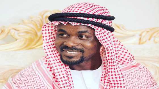 “Give me 10% of my money, I will wash your clothes” - Menzgold customer begs NAM1 over his new video dancing