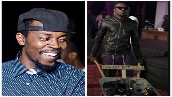 Kwaw Kesse packs past awards in a wheelbarrow - wheels them to VGMA awards with a 'for sale' sign