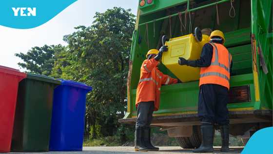 Ghanaian man who works as waste collector chooses his job over women: “I make good money”