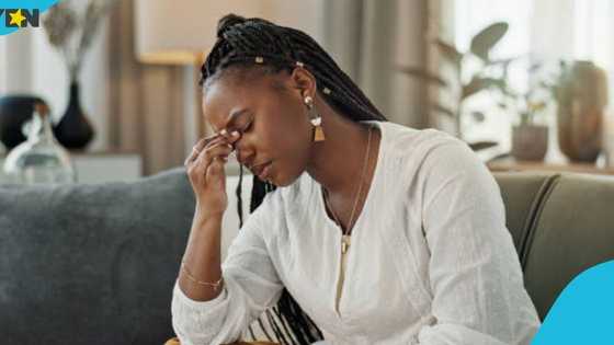 Ghanaian lady weeps after boyfriend broke her heart: "Love hurts sometimes"