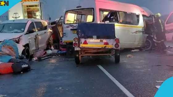Tragedy strikes in South Africa: 21 people killed in 3-vehicle horrific road crash