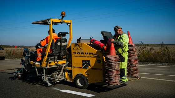 Izyum races to rebuild and forget Russian occupation