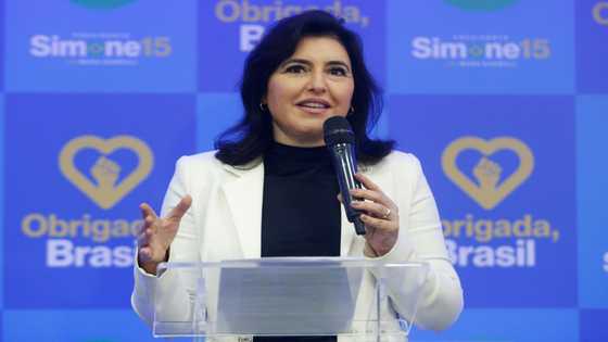 Brazil third-place candidate backs Lula in runoff