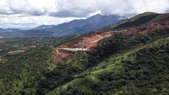 In Simandou mountains, Guinea prepares to cash in on iron ore