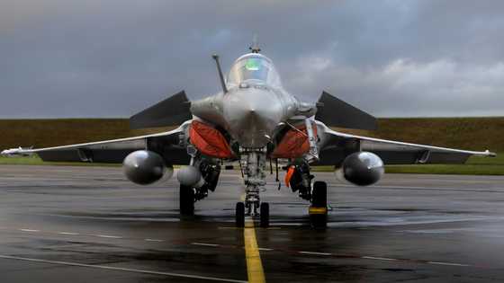 France says talking to Saudi about Rafale fighter sale
