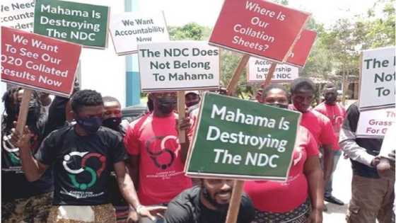 NDC supporters demonstrate against Mahama; say he is destroying the party