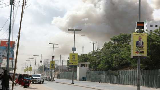 Somalia car bombs kill at least nine