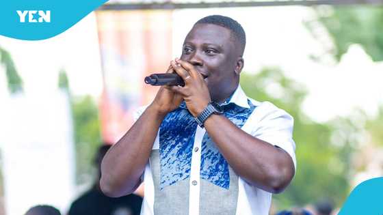 Ashanti Regional Minister gifts student money for his fees on social media